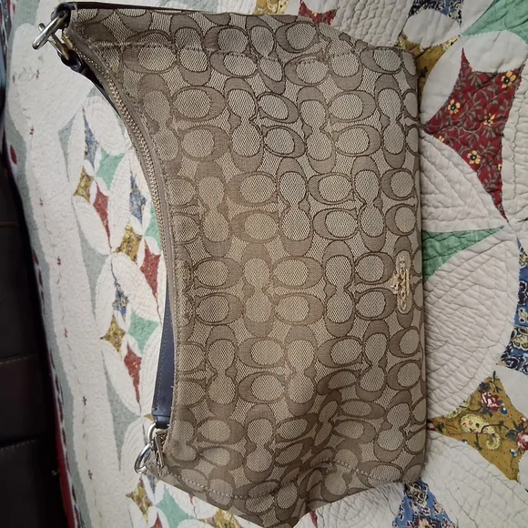 Coming soon, Unlisted, Sholuderbag, Crossbody, Handbag - Picture 6 of 9